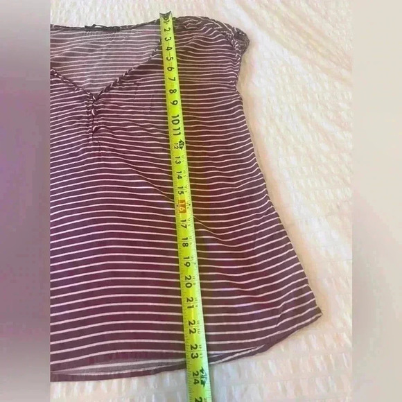Abercrombie and fitch striped top size medium - Picture 3 of 5